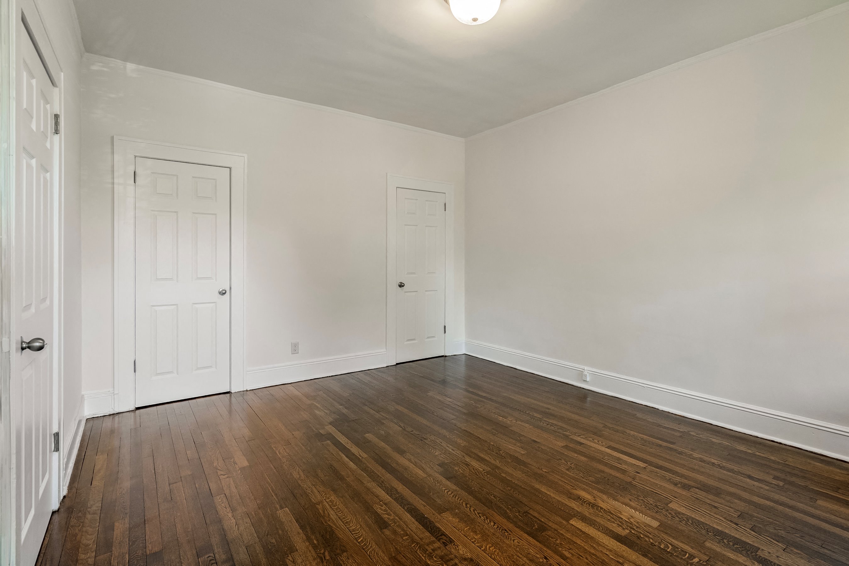 Gallery Photo 9